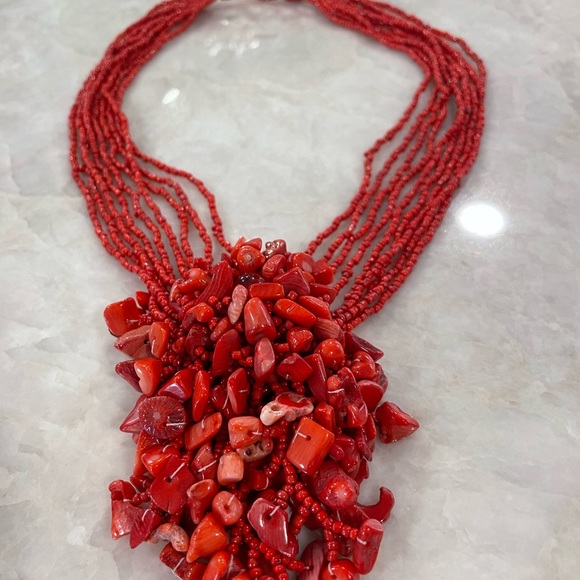 Boho chic multi strand coral necklace - Picture 5 of 8